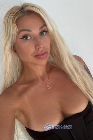 223690 - Ekaterina Age: 38 - Russia